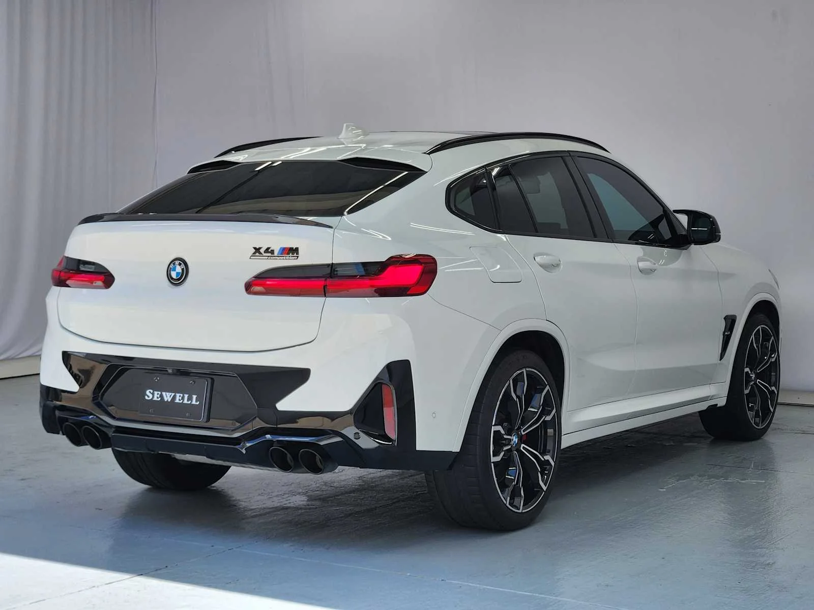 Certified Used 2024 Alpine White BMW  image 8