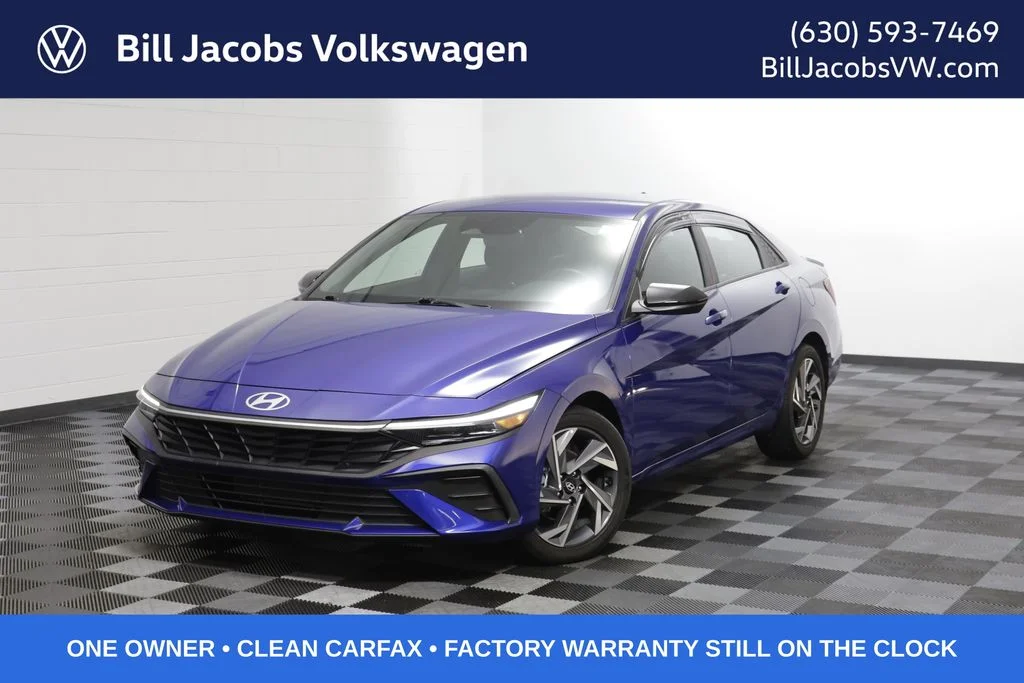 Used 2025 Intense Blue Hyundai SEL Sport image 1