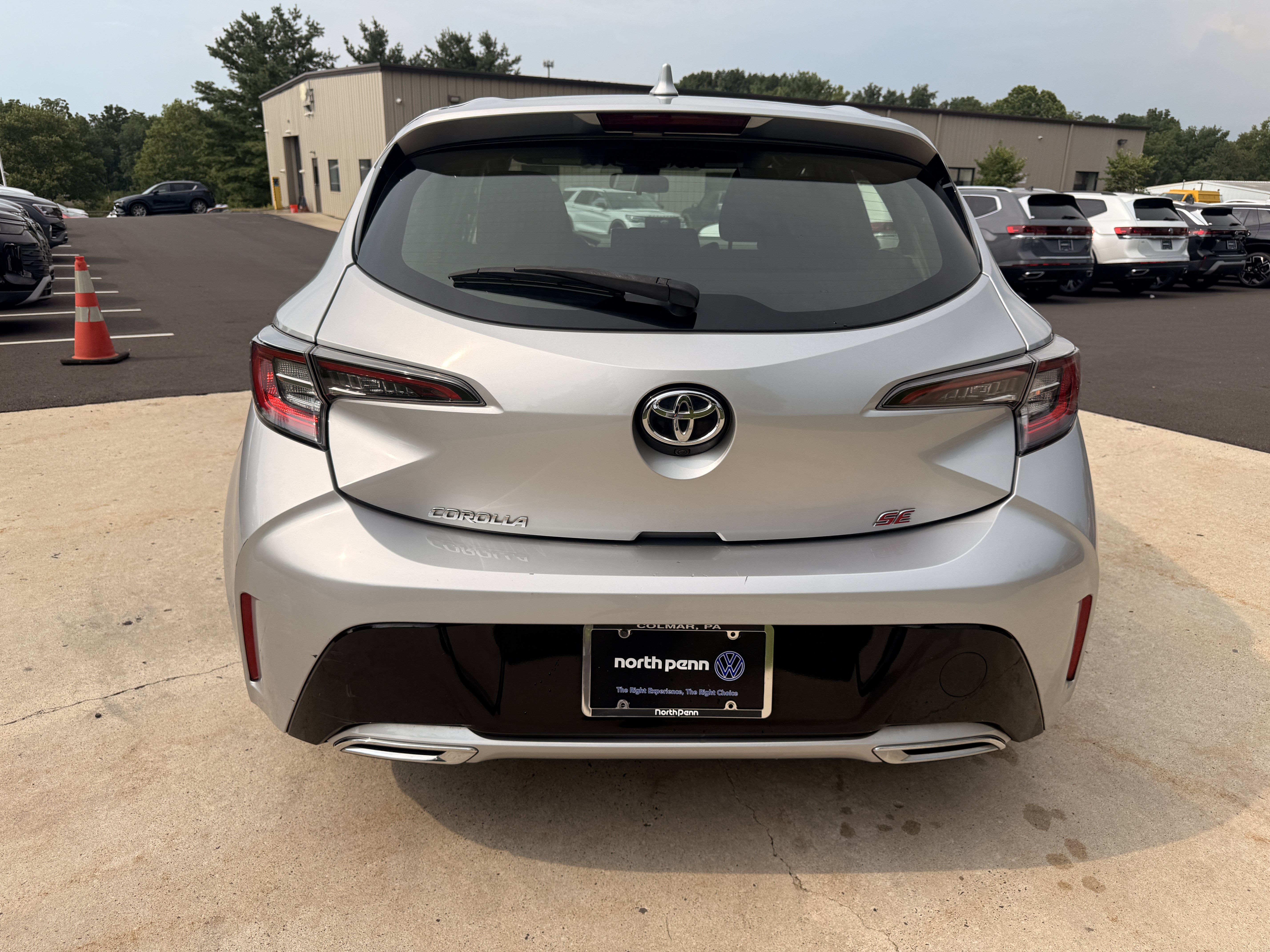 Used 2020  Toyota  image 10