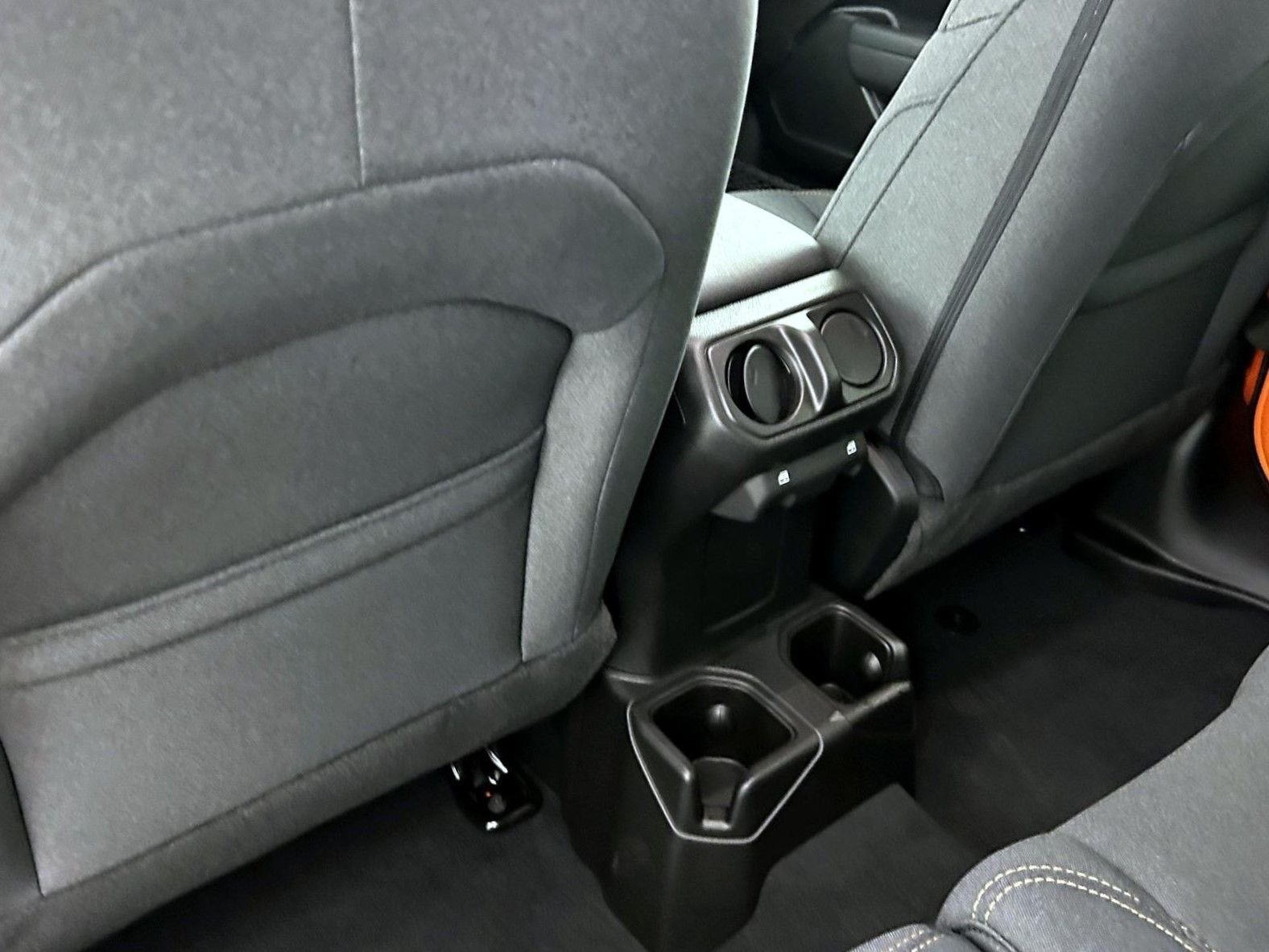 New 2026 Joose Jeep Sport S image 21
