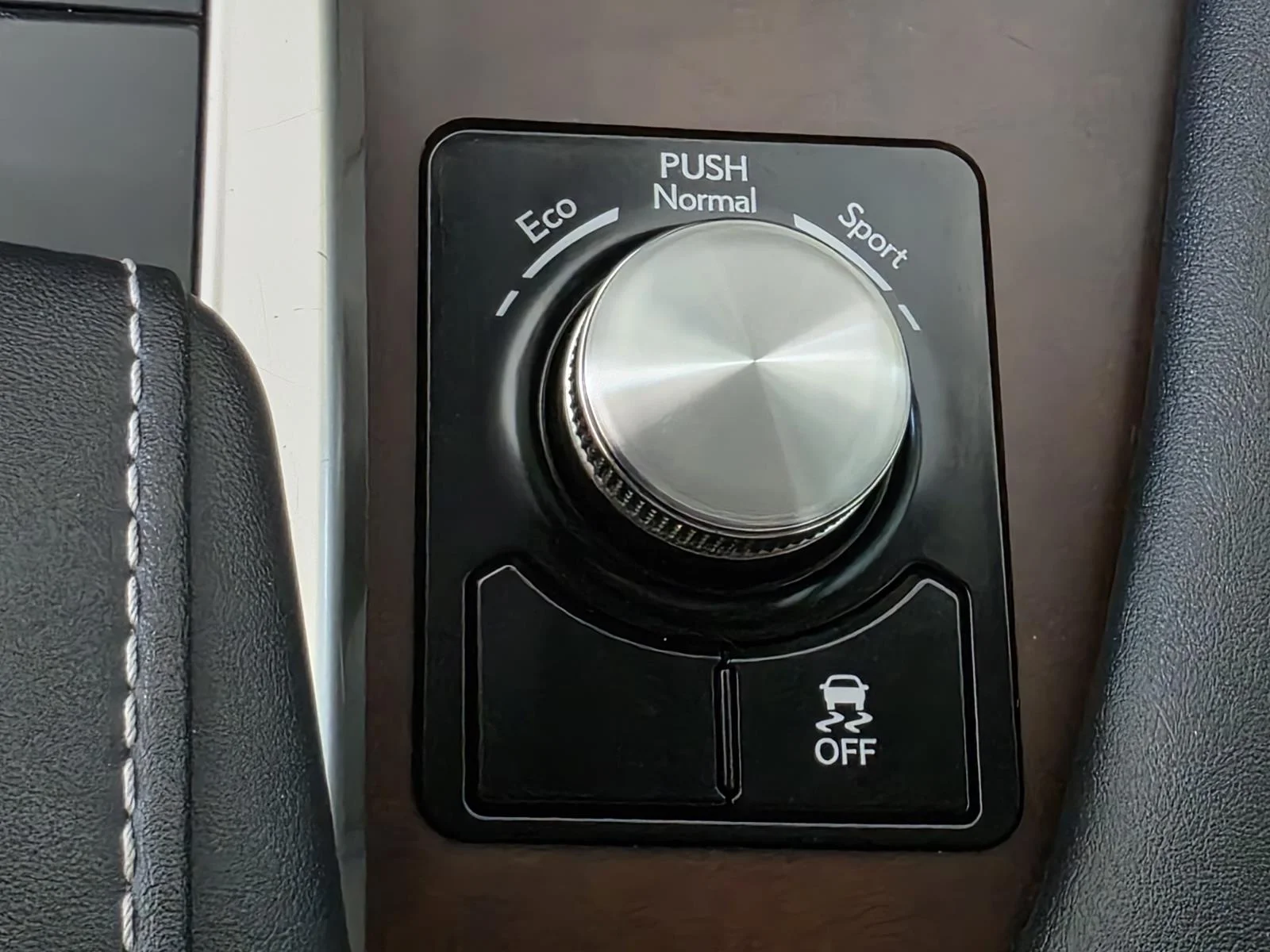 Certified Used 2022 Mica Lexus 350 image 24
