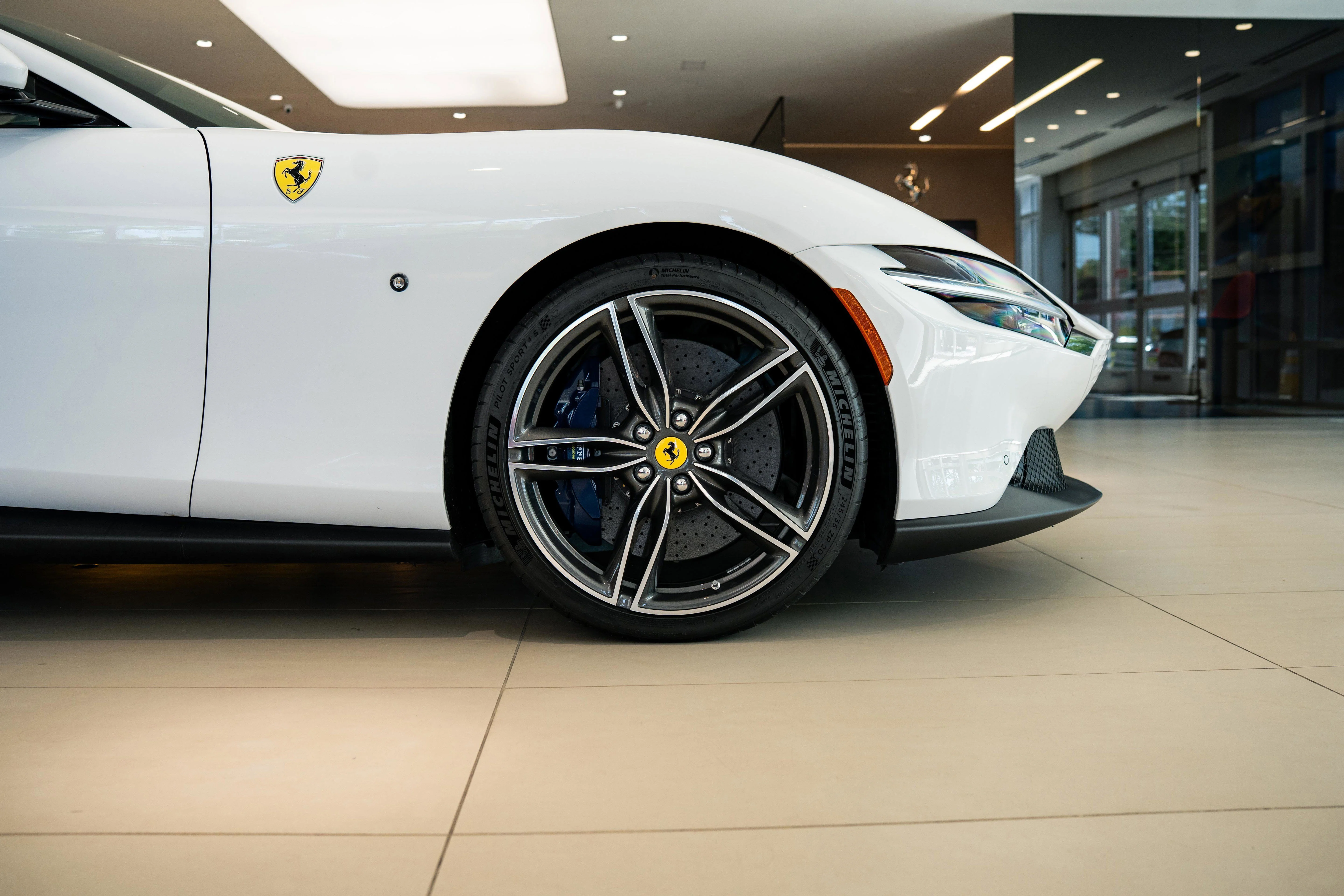 2024 Ferrari Roma Base - Photo 44