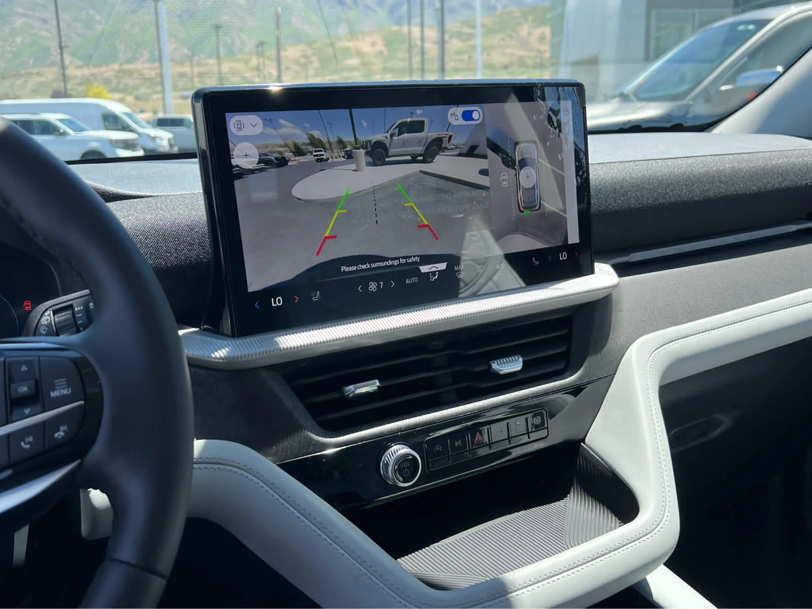 New 2026 Space White Metallic Ford Platinum™ image 38