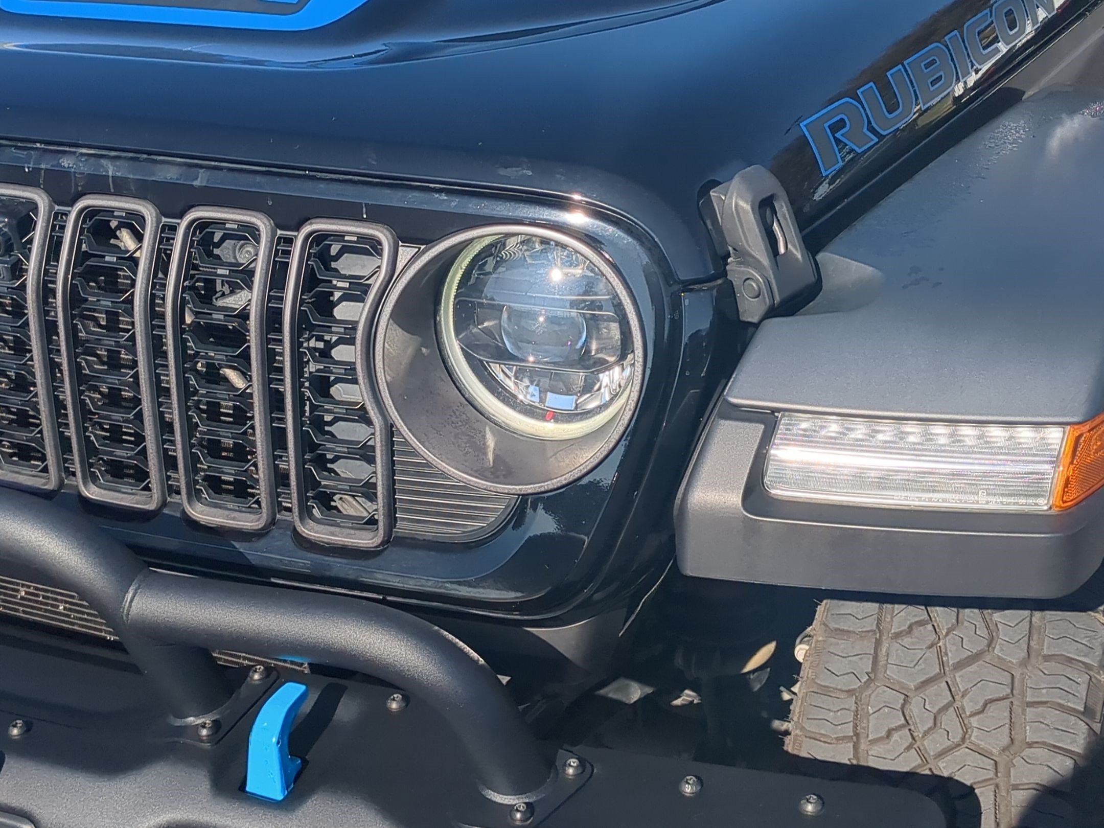 Used 2023 Black Clearcoat Jeep Rubicon 20th Anniversary image 11