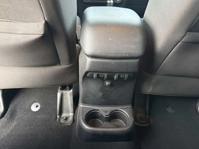 Used 2015 Gray Jeep Unlimited Sport image 23