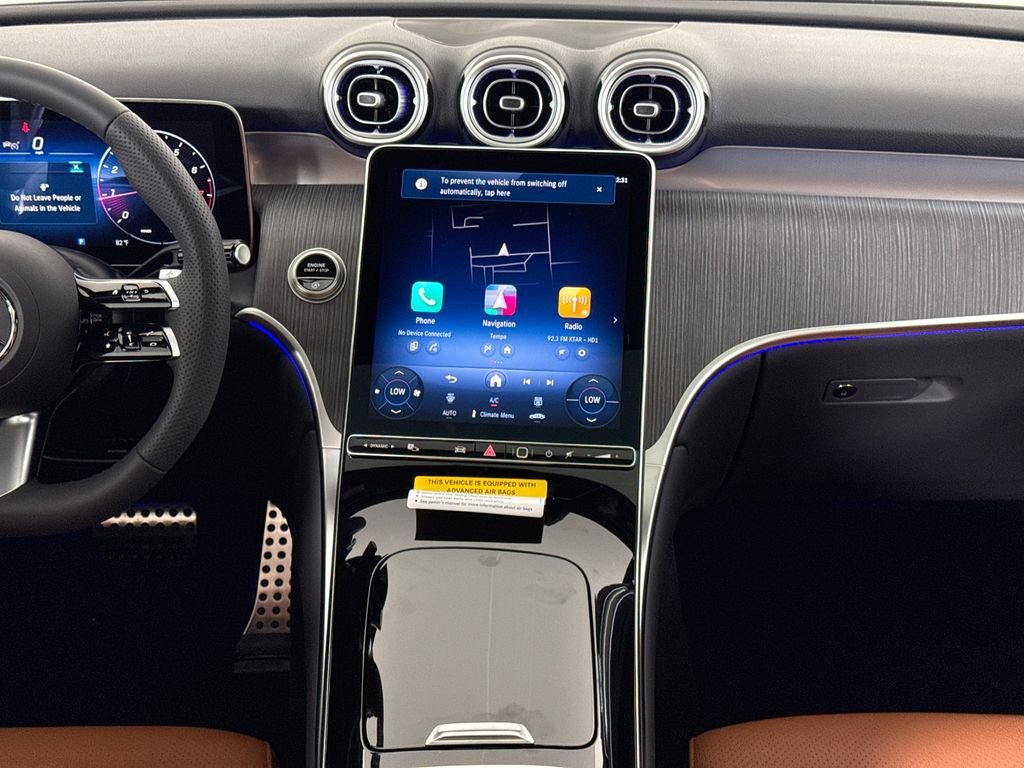 New 2027 Moonlight White Metallic Mercedes-Benz GLC 300 image 15
