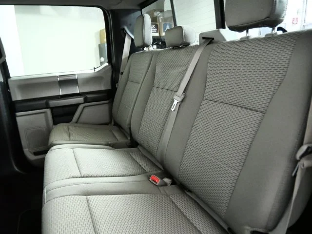 Used 2015 Blue Ford XLT image 17