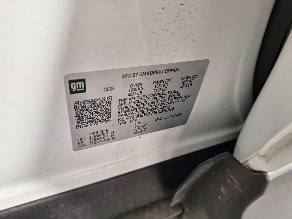 Used 2026 White Buick Preferred image 30