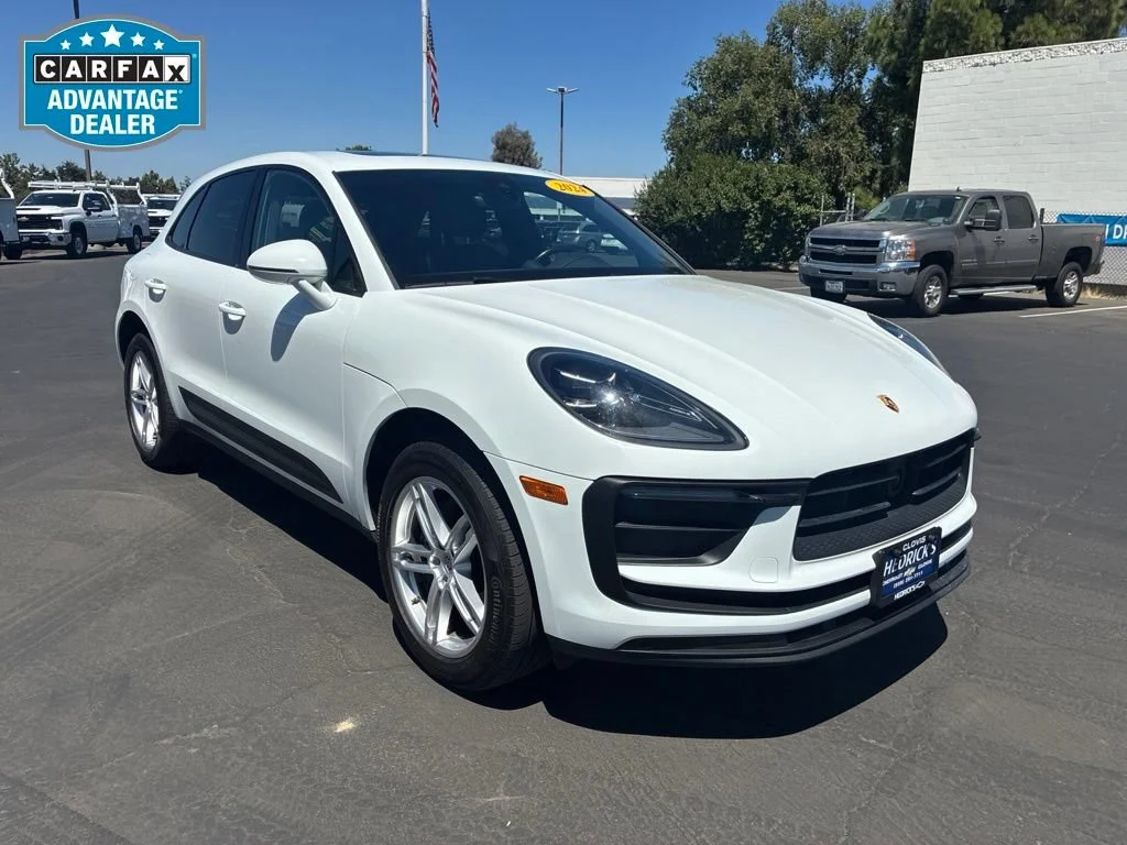 Used 2024  Porsche  image 1