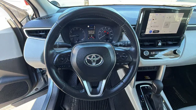 Used 2023 Silver Toyota LE image 26