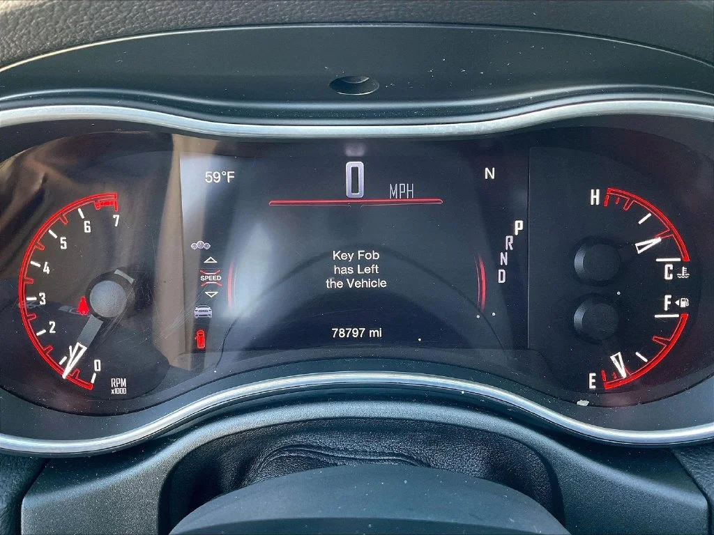 Used 2019 Redline 2 Coat Pearl Dodge SXT image 13