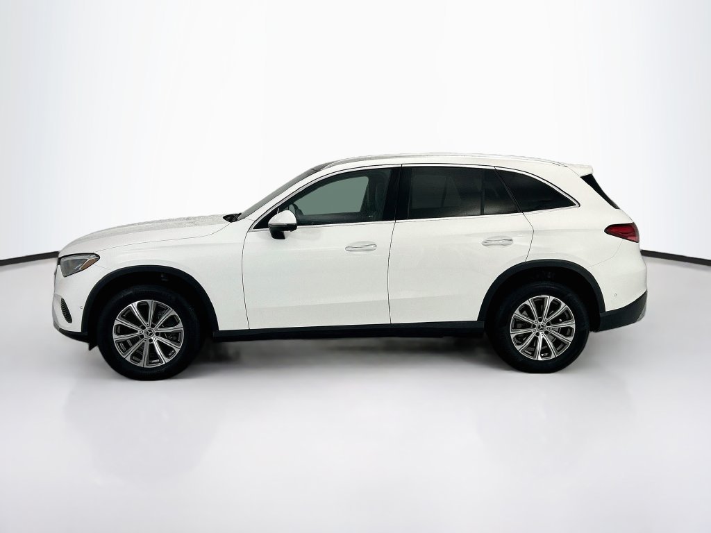 Certified Used 2026 Polar White Mercedes-Benz GLC 300 image 8