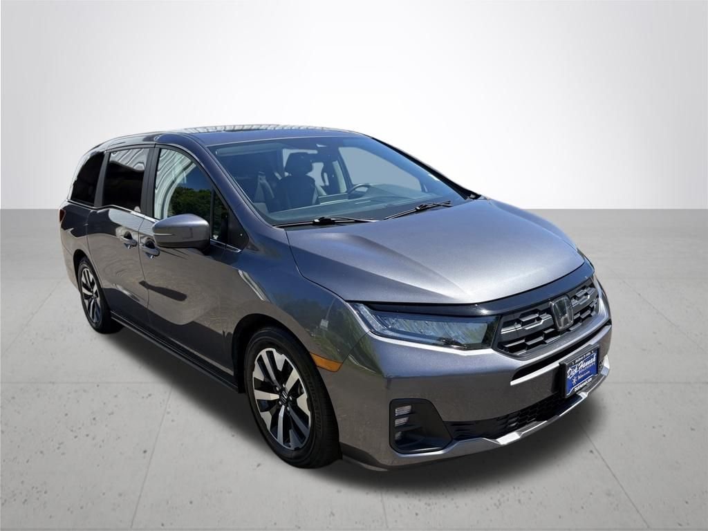 Used 2025 Modern Steel Metallic Honda EX-L image 4