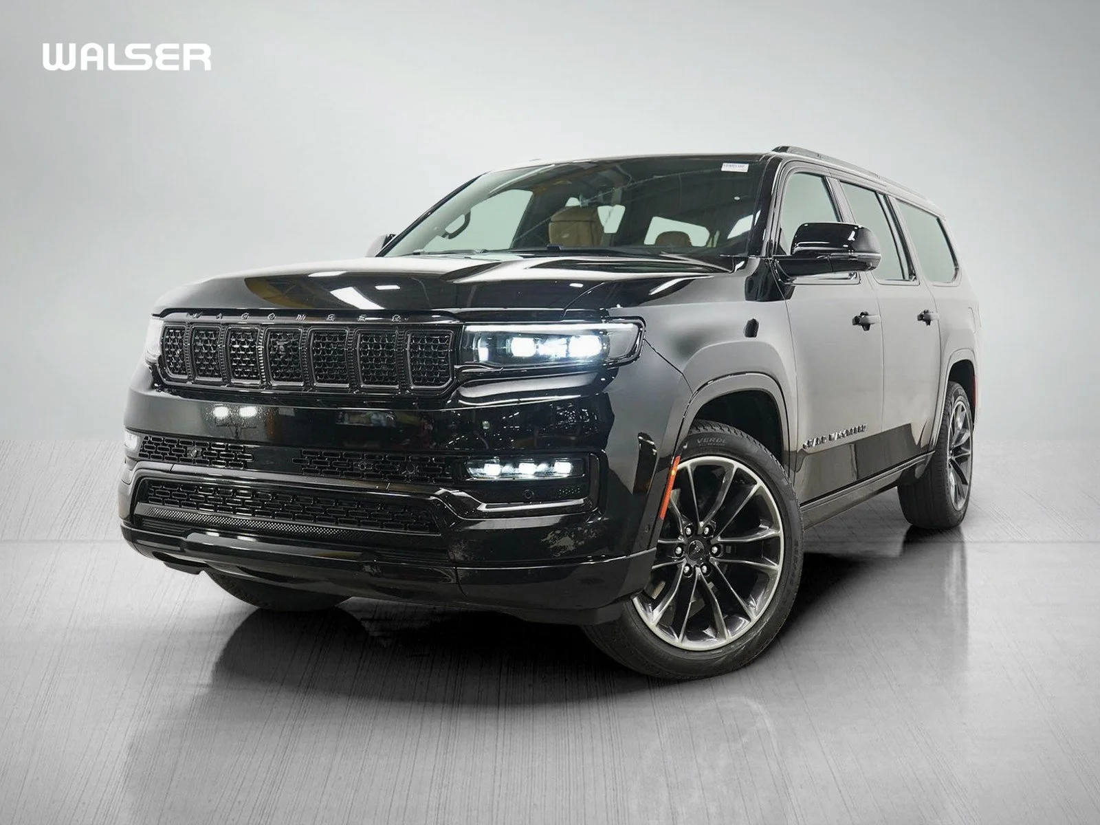 Used 2025 Diamond Black Crystal Pearlcoat Jeep Series III image 1