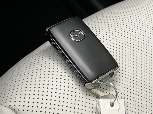 2026 Mazda CX-90 Premium Plus Package - Photo 29
