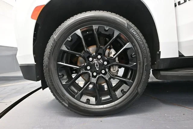 Used 2022 White Chevrolet RST image 20