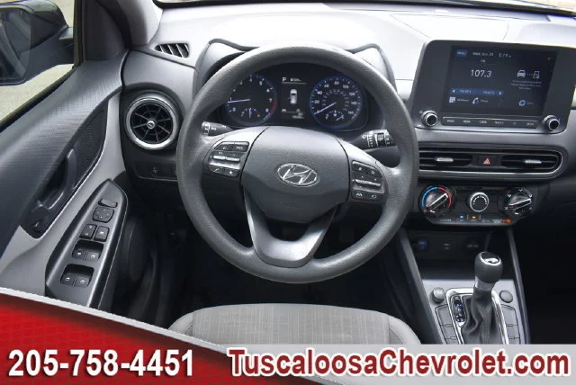 Used 2022 Black Hyundai SEL image 25