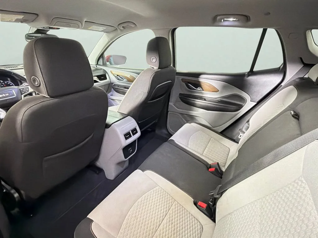 Used 2020 RED QUARTZ TINTCOAT GMC SLE image 27