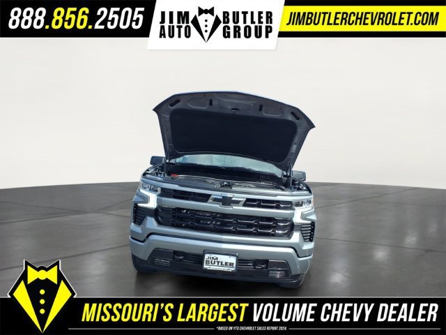 New 2026 Sterling Gray Metallic Chevrolet RST image 22