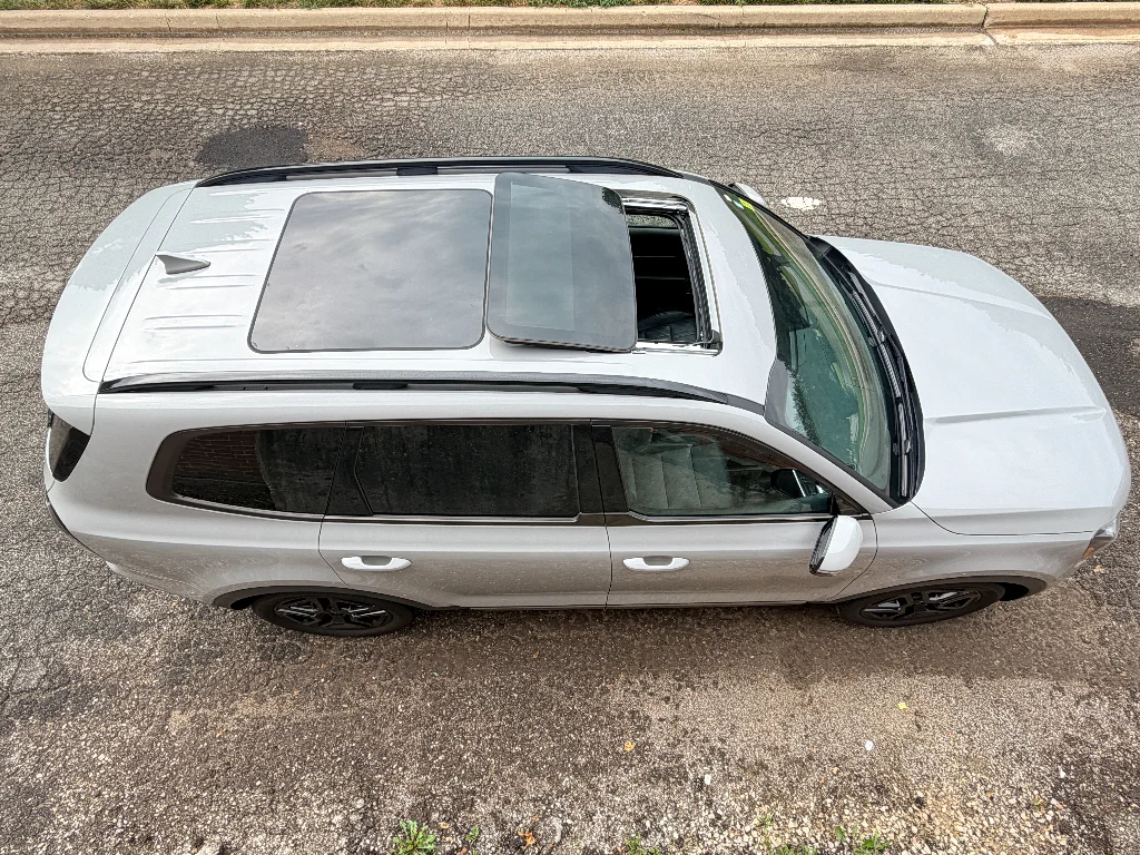 Used 2023 Wolf Gray Kia SX X-Line image 9