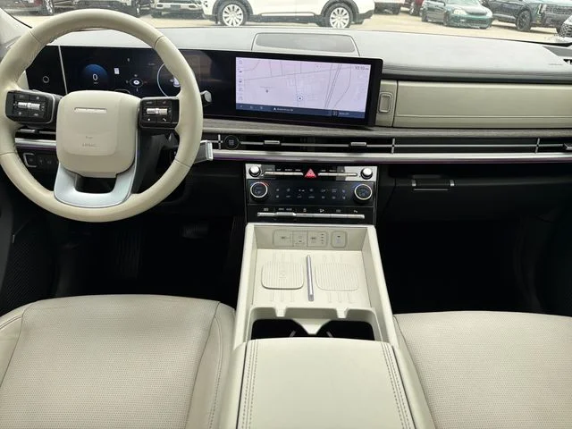 Used 2024  Hyundai Limited image 9