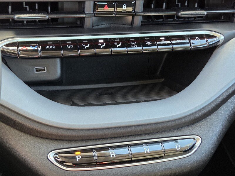 Used 2024 Red FIAT Battery Electric image 23