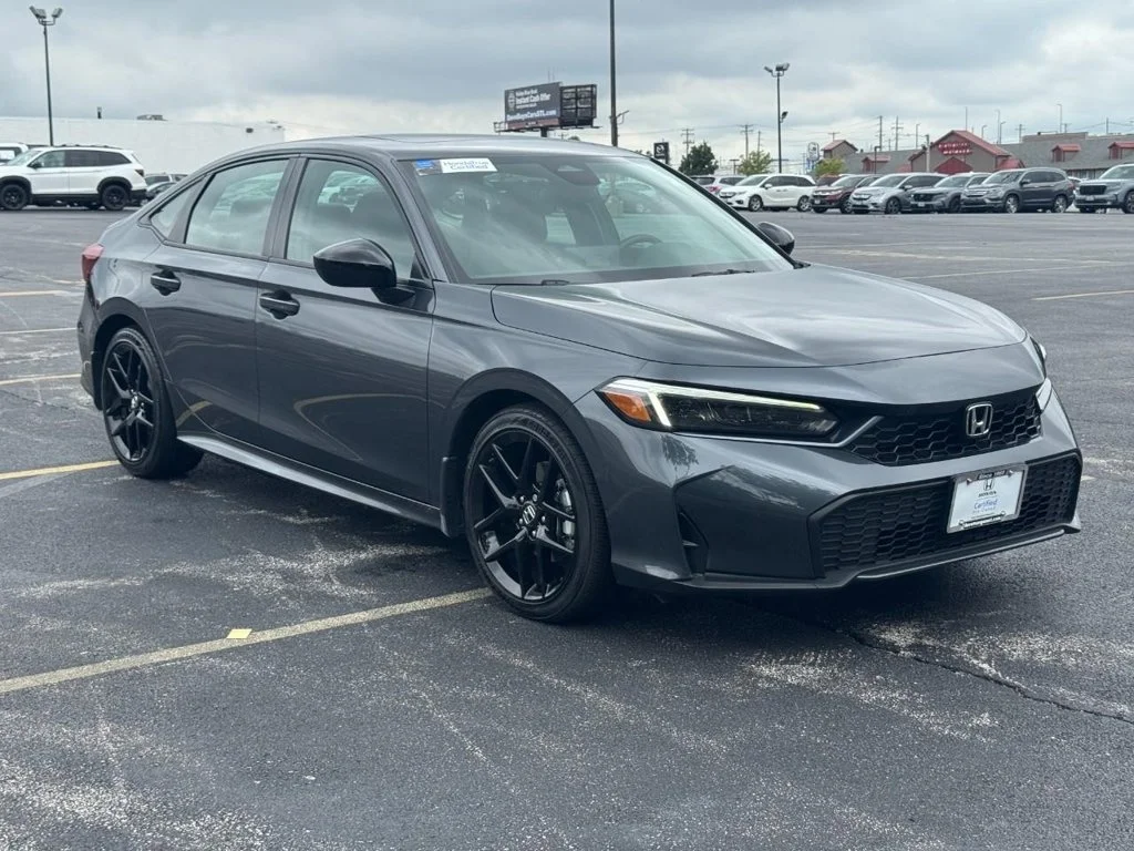 2026 Honda Civic Sport - Photo 2