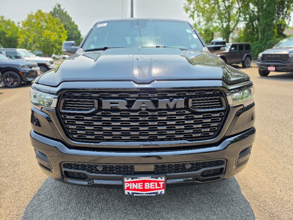 New 2026 Diamond Black Crystal Pearl-Coat Exterior Paint RAM Big Horn/Lone Star image 7