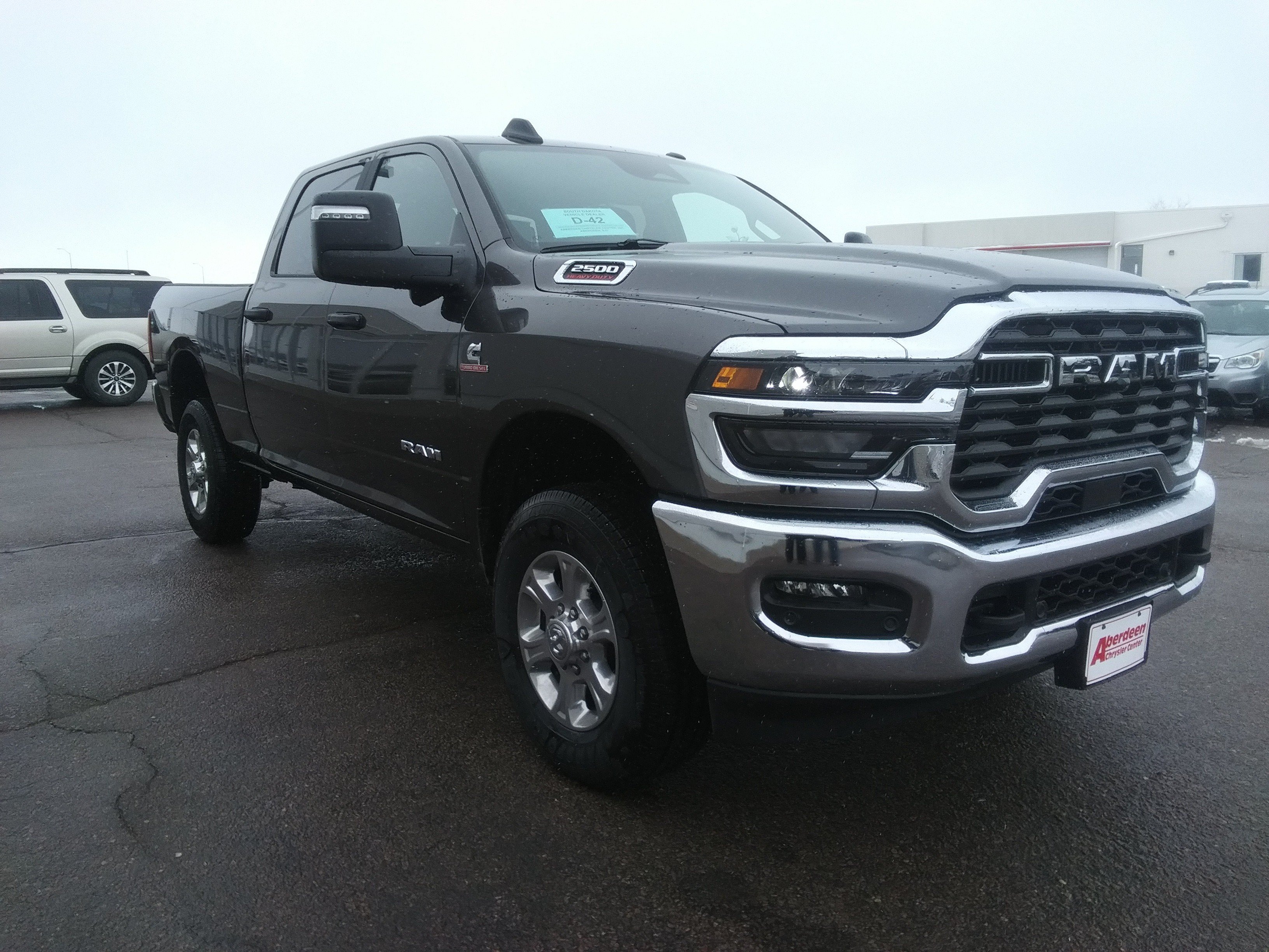 New 2026 Granite Crystal Metallic Clear-Coat Exterior Paint RAM Big Horn image 4