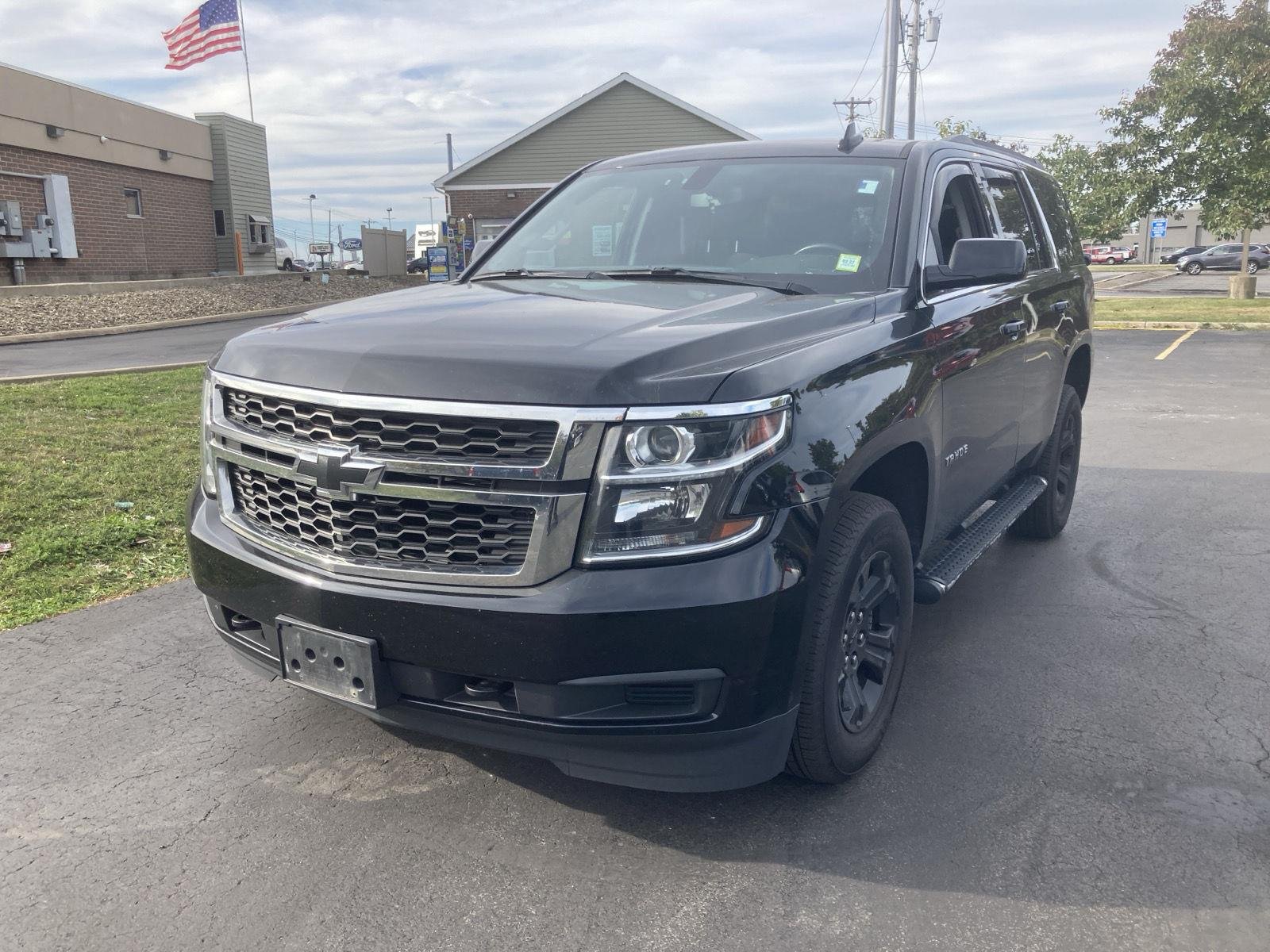 Used 2020 Black Chevrolet LS image 3
