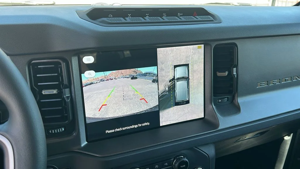 New 2026 Marsh Gray Ford Badlands® image 19