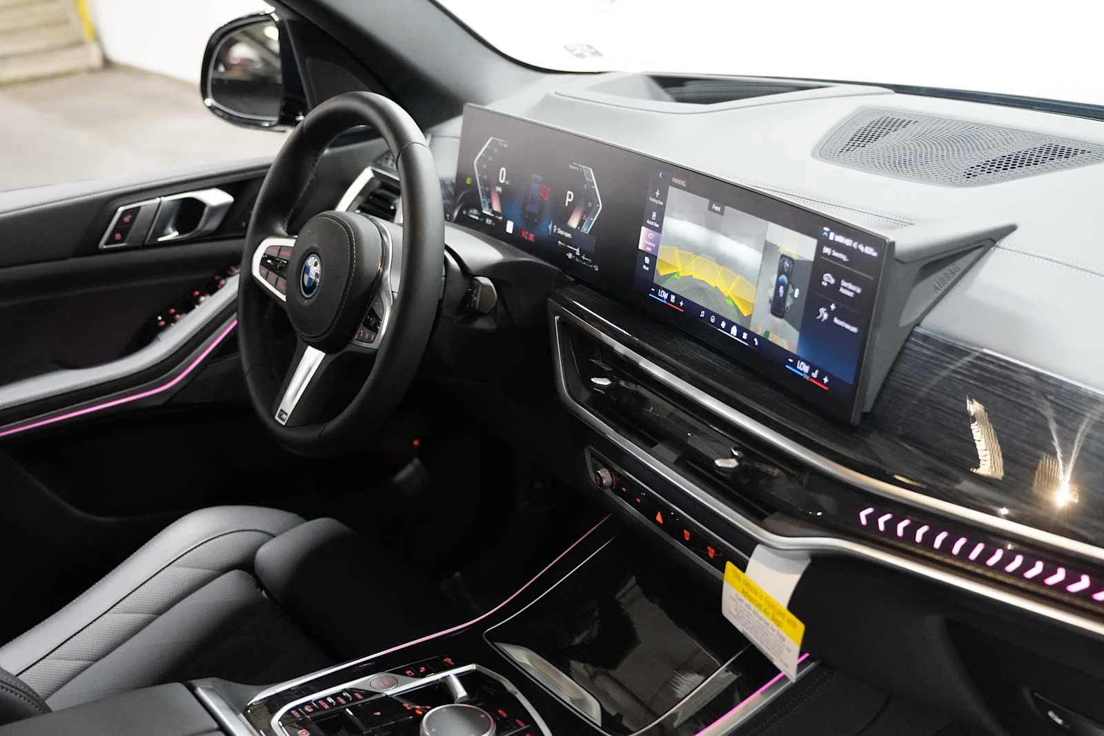2026 BMW X5 50e - Photo 14