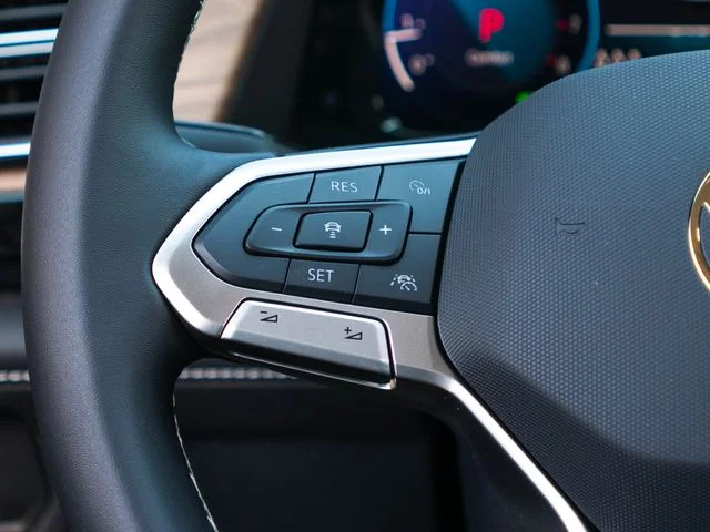 New 2026 Gray Volkswagen 2.0T SE w/Technology image 18