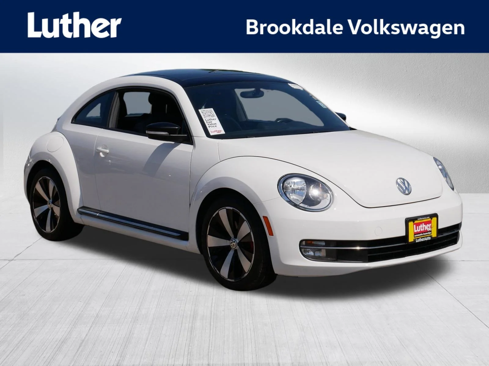 2013 Volkswagen Beetle 2.0T w/Sunroof, Sound, & Nav. MSQ's photo