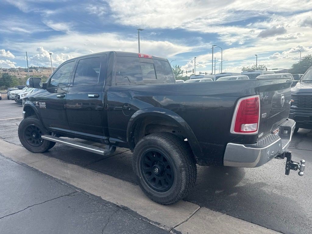 Used 2016 Brilliant Black Crystal Pearlcoat Ram Laramie image 4