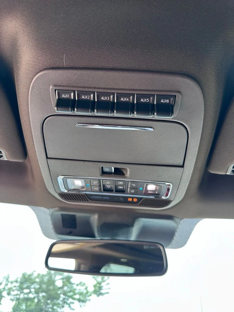 New 2026 Star White Metallic Tri-Coat Ford F-350® King Ranch® image 22