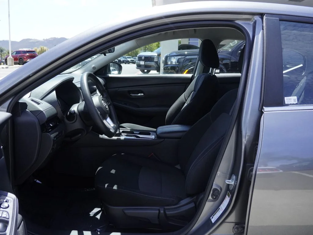 Used 2024 Gray Nissan SV image 18