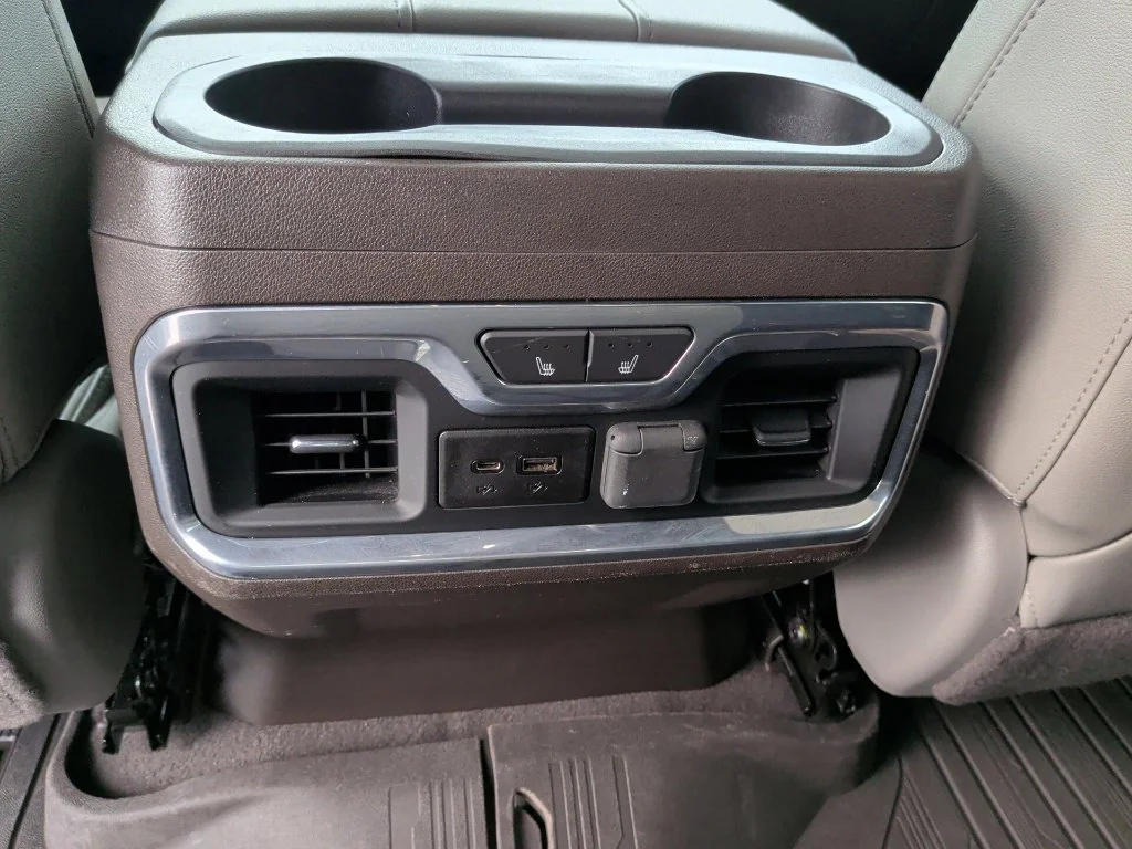 Used 2019 White GMC SLT image 42
