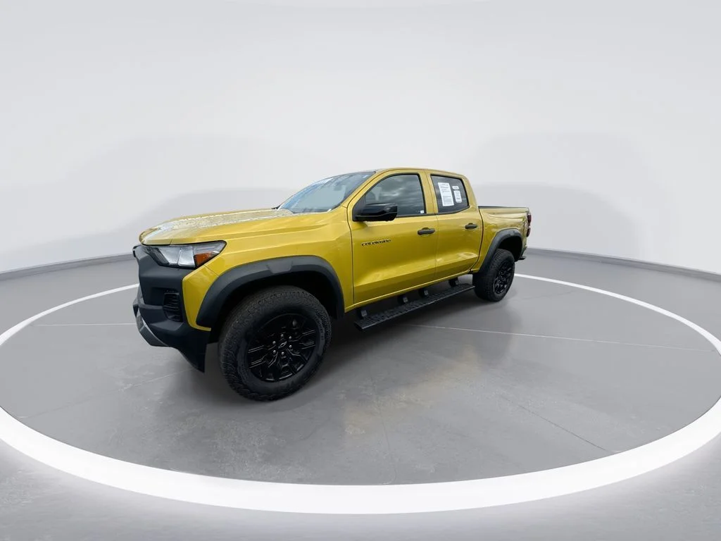 Used 2023 Yellow Chevrolet Trail Boss image 4