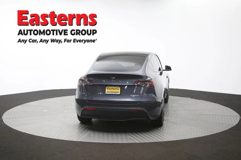 Used 2022 Gray Tesla Long Range image 33