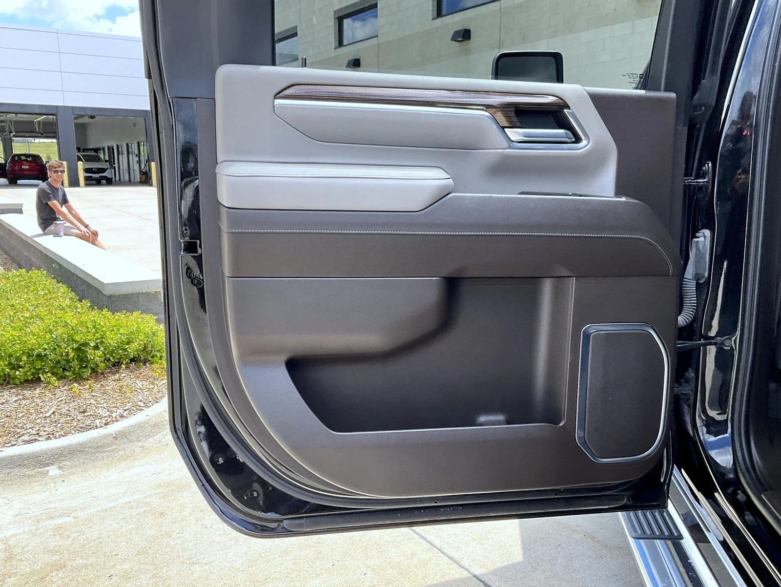 Used 2024 Black Chevrolet LT image 18