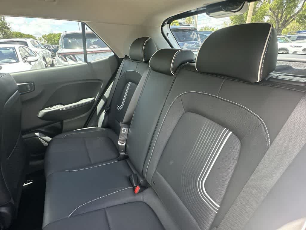 Used 2024 Lunar White Hyundai Limited image 14