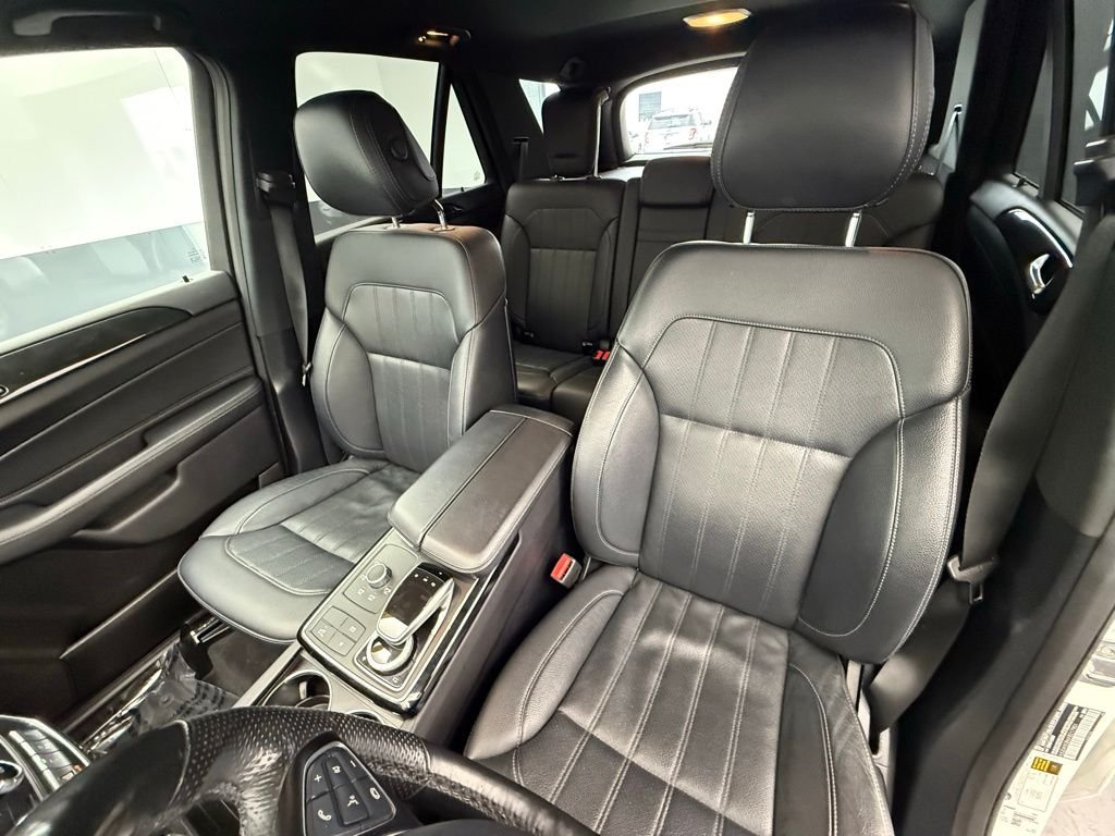Used 2019 White Mercedes-Benz GLE 400 image 61