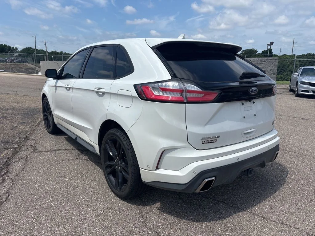 Used 2020 Star White Ford ST image 25