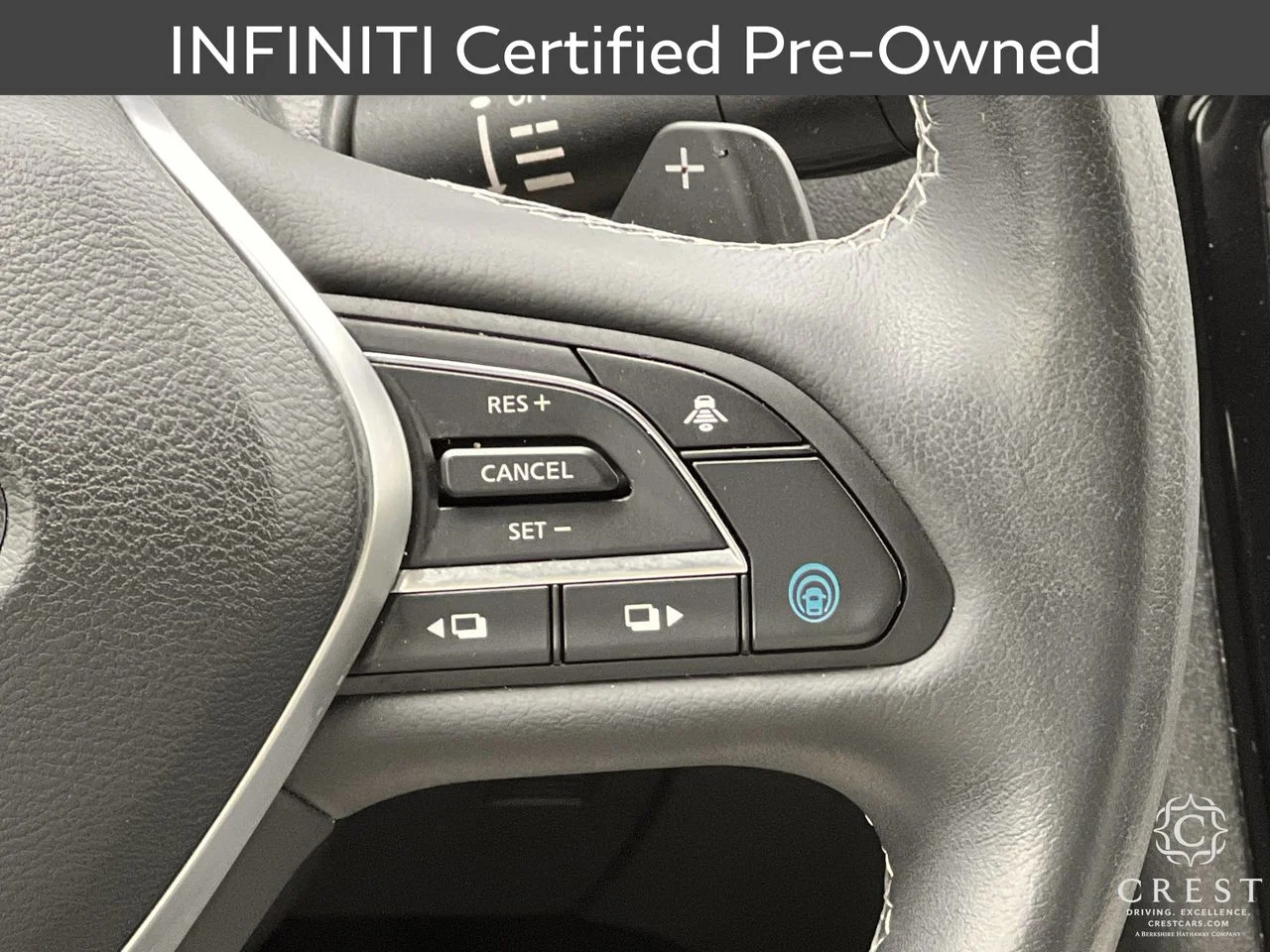 Certified Used 2023 Black Obsidian INFINITI LUXE image 15