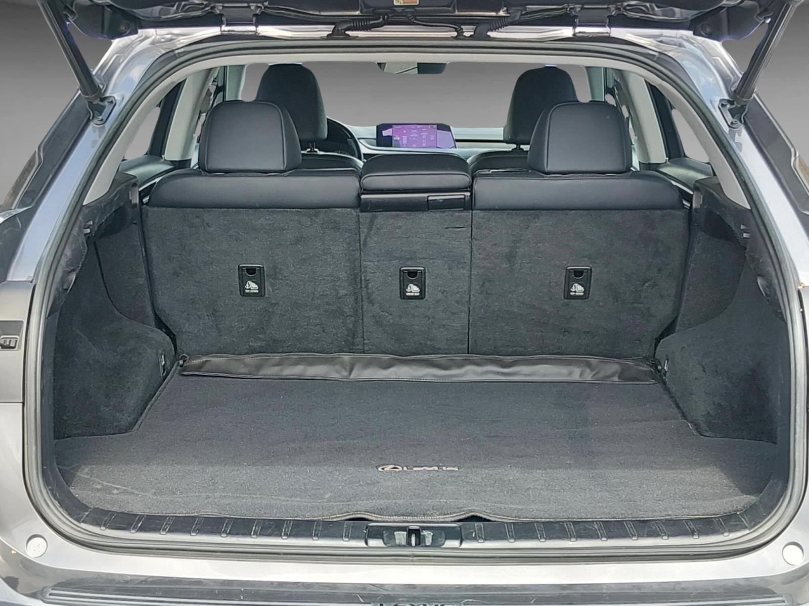 Used 2019 Nebula Gray Pearl Lexus Base image 23