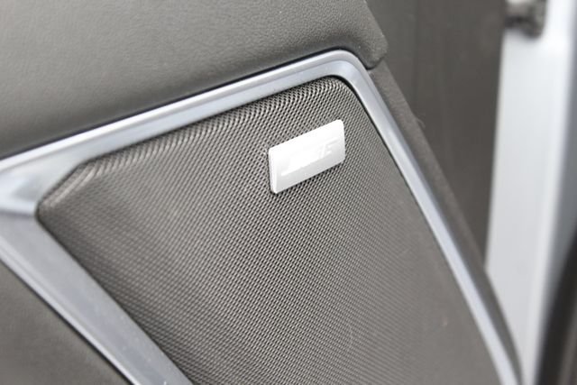 Used 2023 Silver GMC SLT image 19