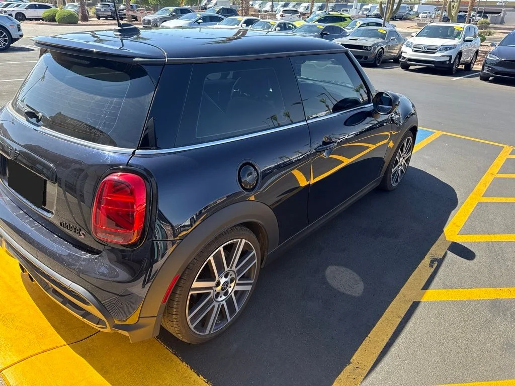 Certified Used 2023 MINI Yours Enigmatic Black met MINI Iconic image 9