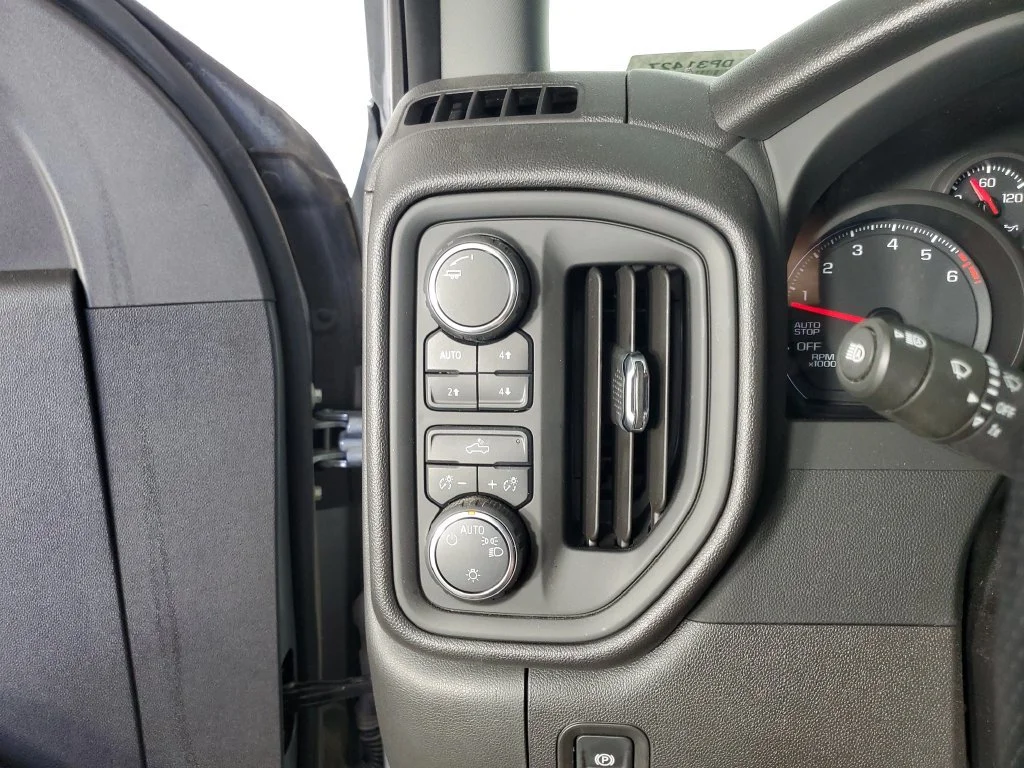 Used 2024 Sterling Gray Metallic Chevrolet Custom Trail Boss image 31