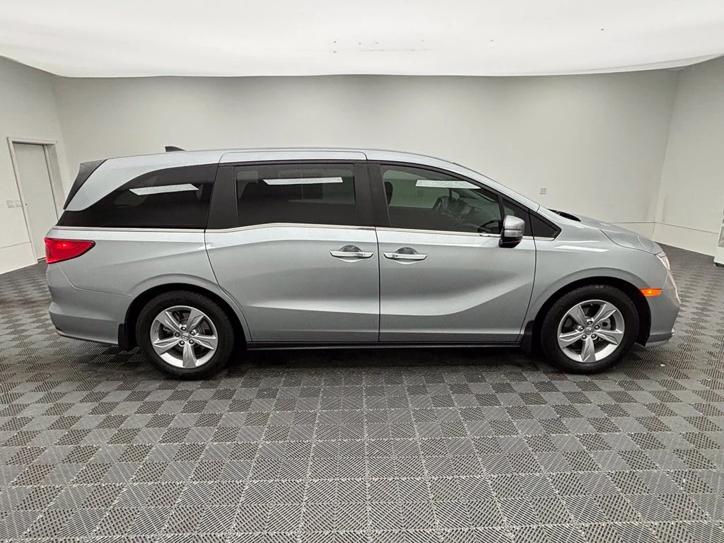 Used 2019 Silver Honda EX-L image 7